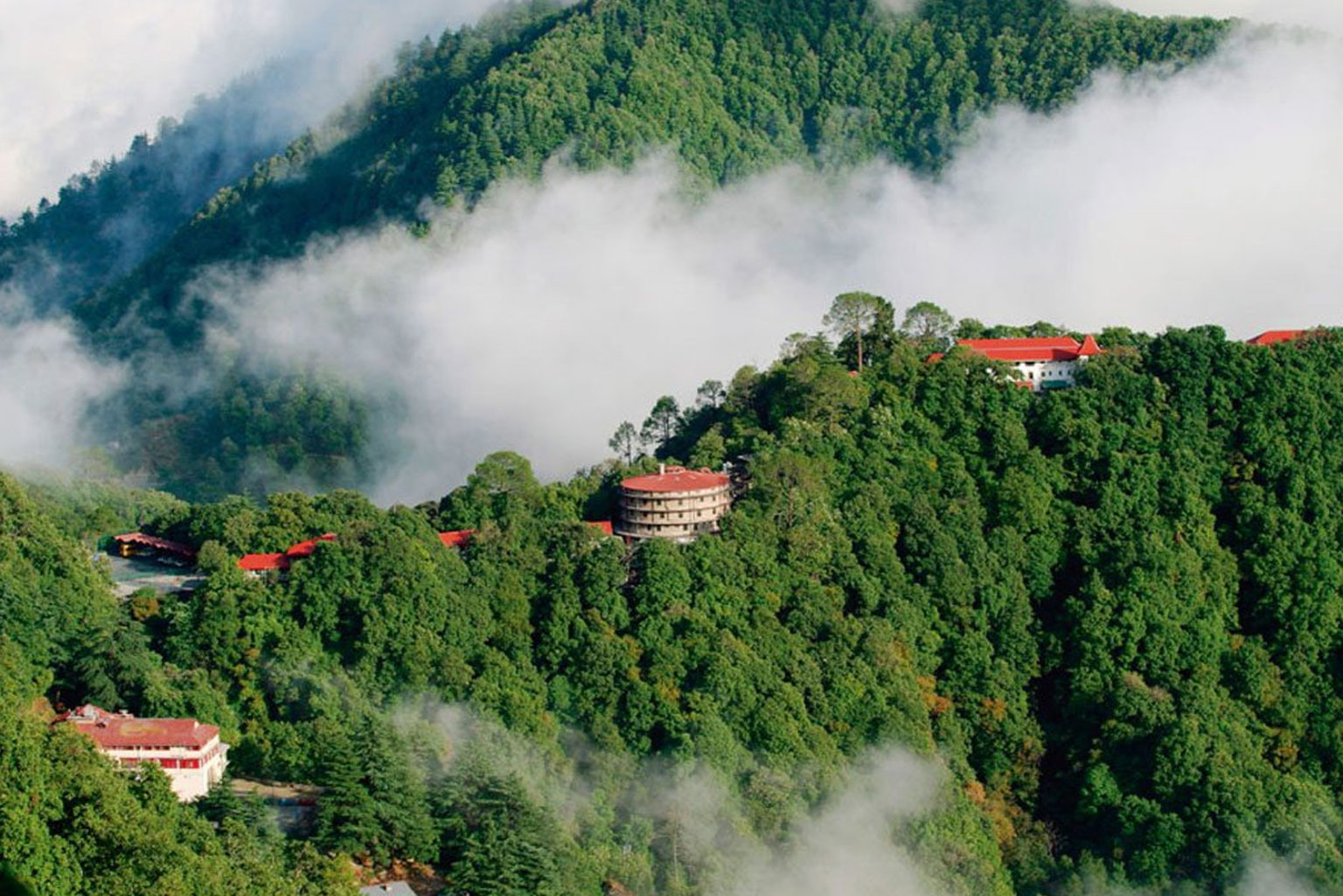 Mussoorie tour packages for family